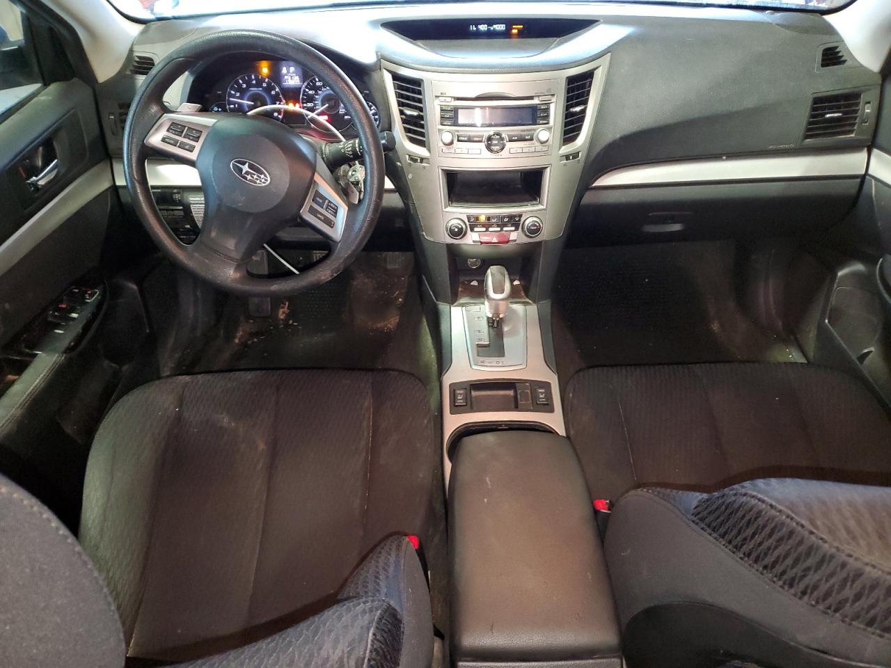 2012 Subaru Outback - Image 8