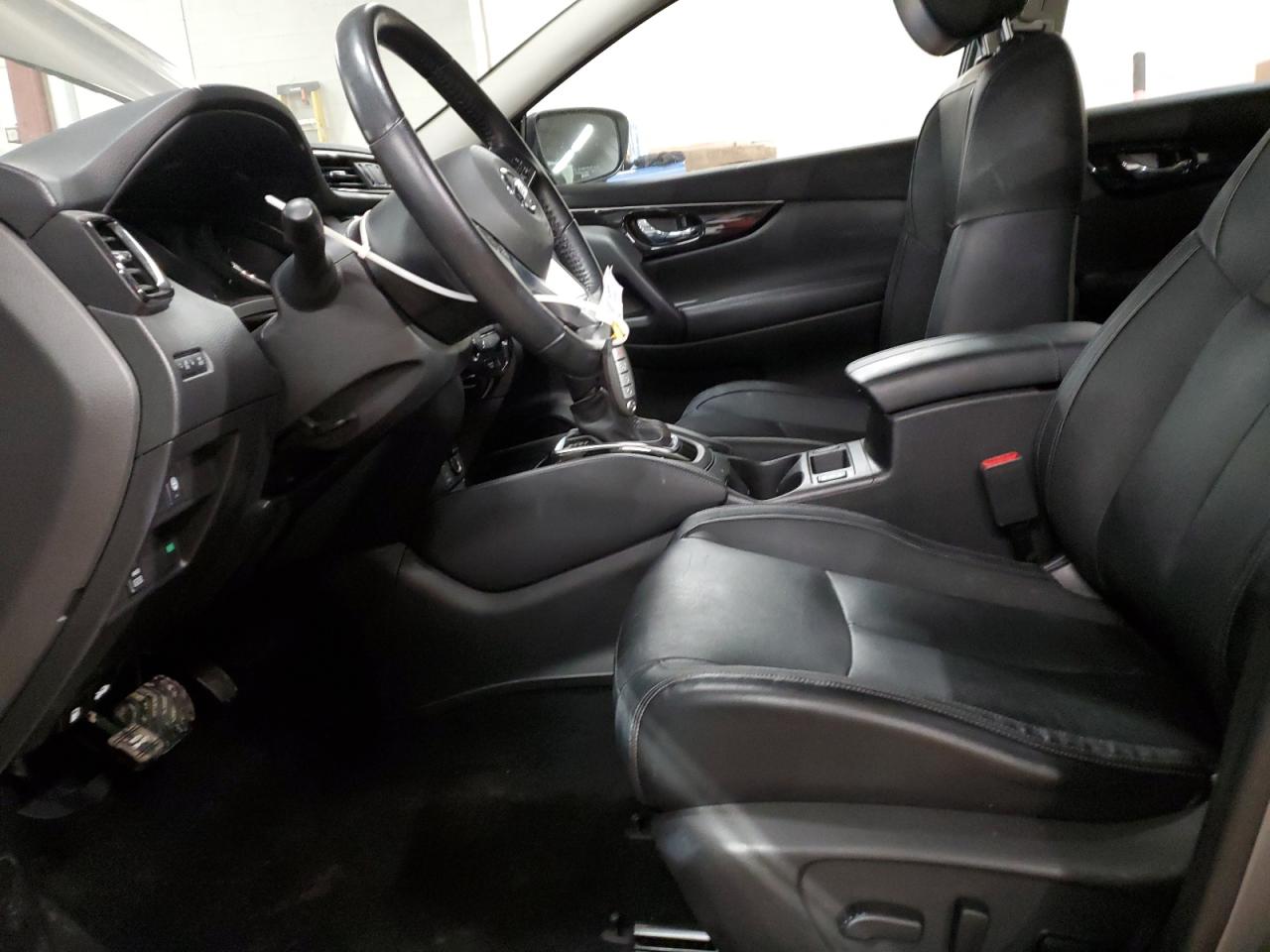 2018 Nissan Rogue - Image 7