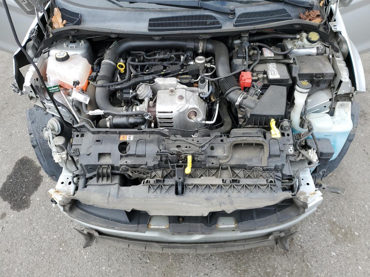 2015 Ford Fiesta - Image 11