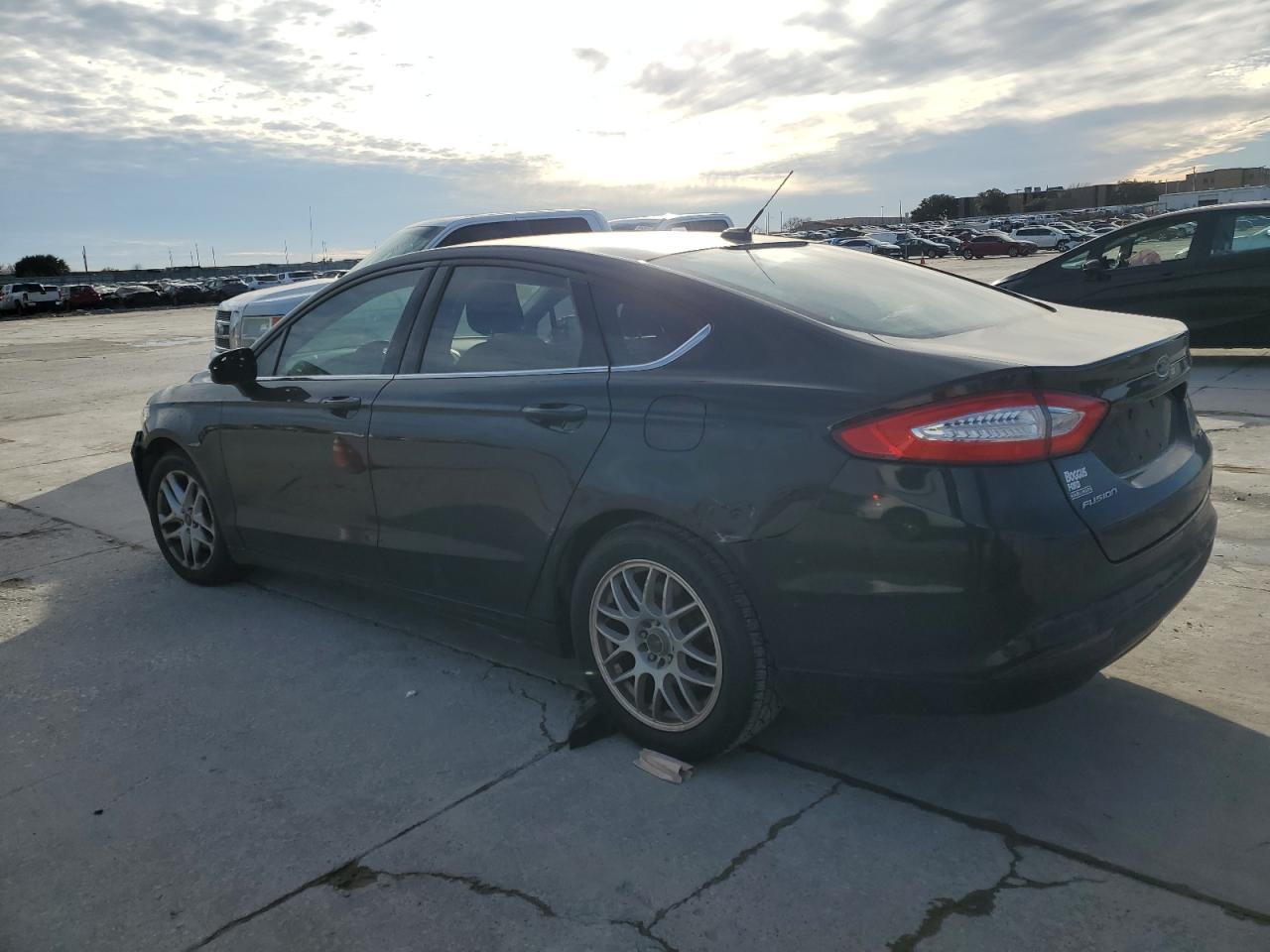 2014 Ford Fusion - Image 2