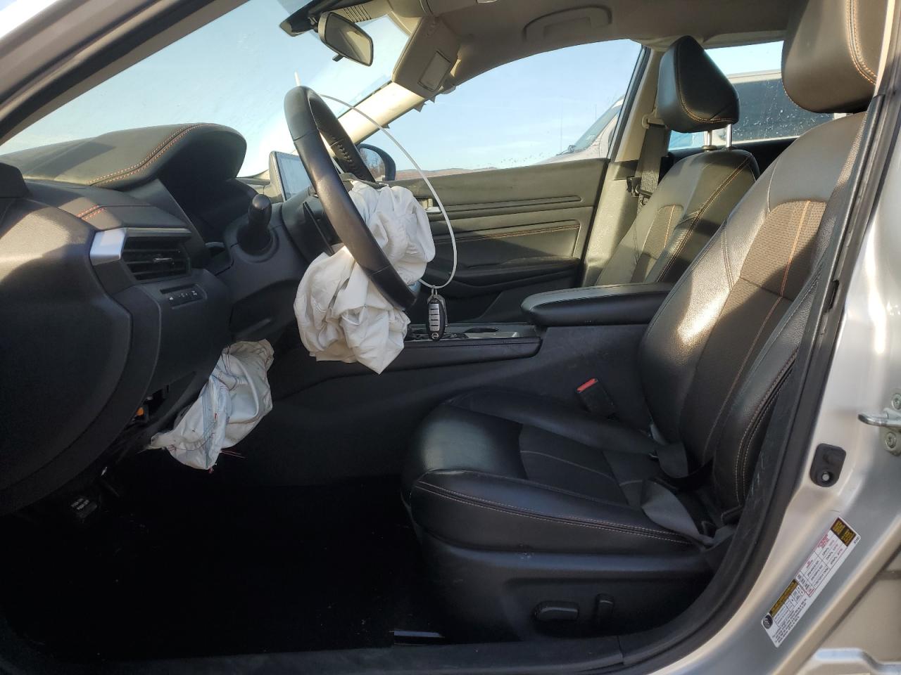 2020 Nissan Altima - Image 7