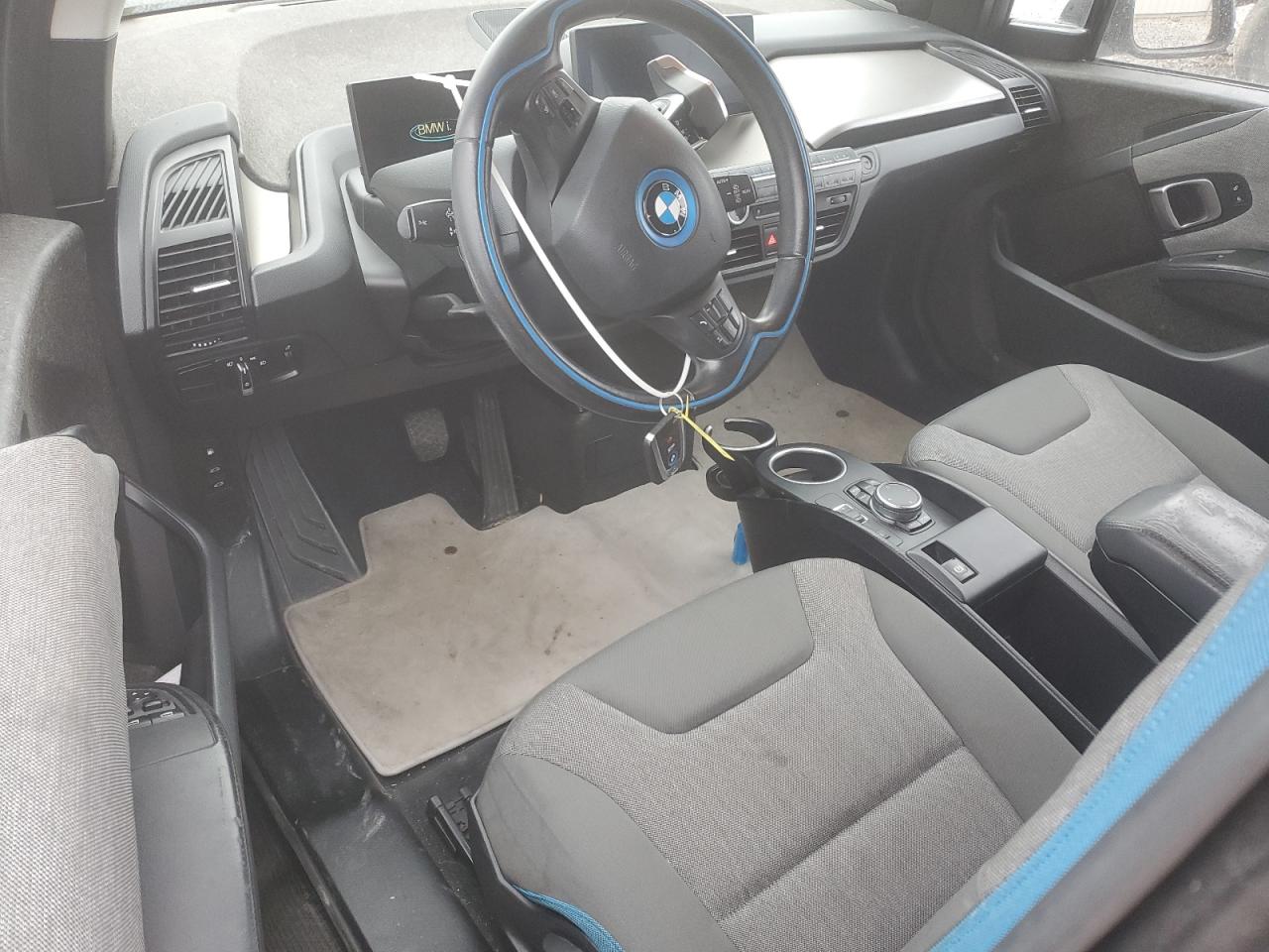 2016 BMW i3 - Image 8