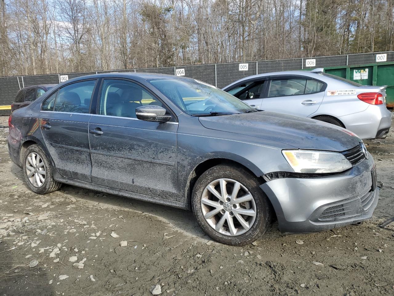 2014 Volkswagen Jetta - Image 4