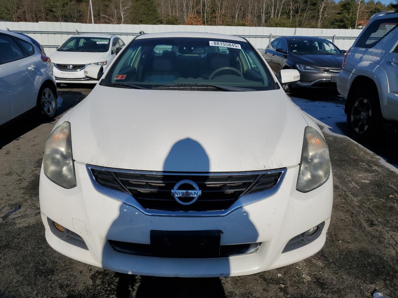 2011 Nissan Altima - Image 5