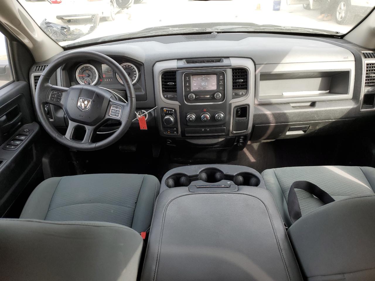 2015 RAM 1500 - Image 8