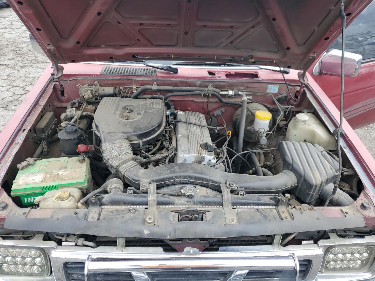 1995 Nissan Navara (Frontier) - Image 11