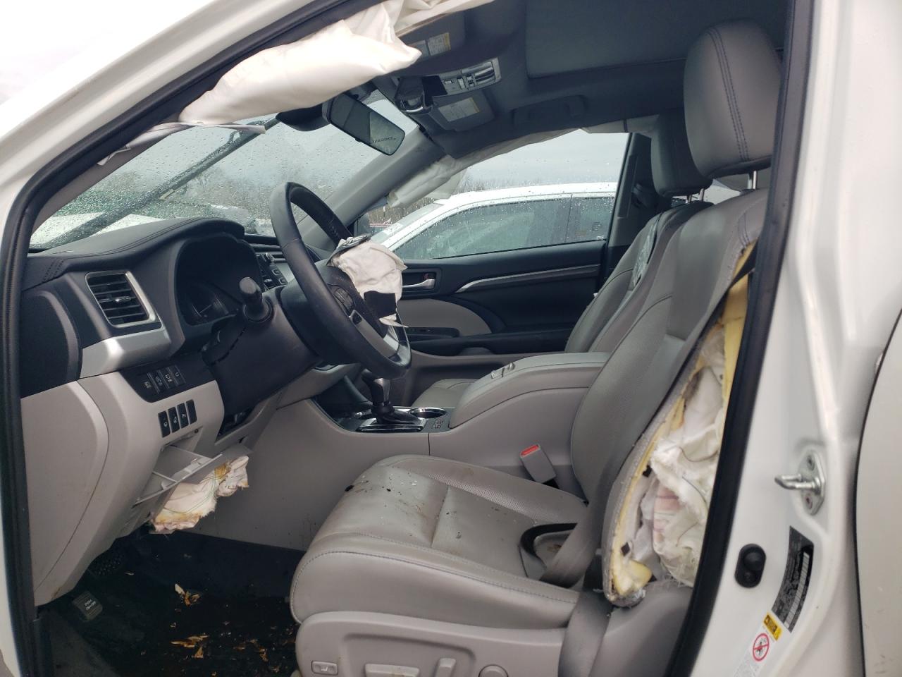 2019 Toyota Highlander - Image 7