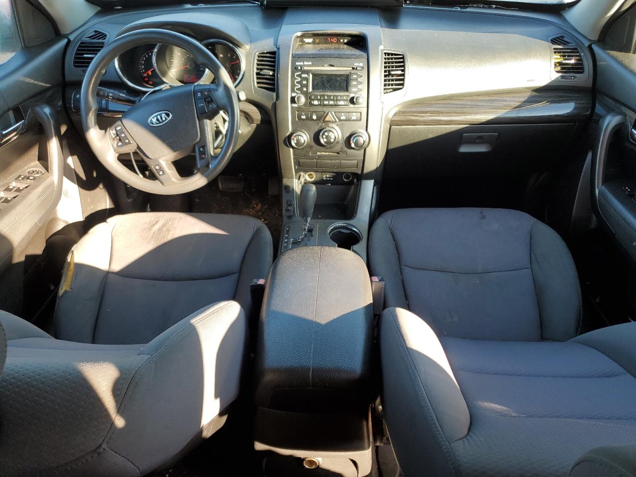2012 Kia Sorento - Image 8
