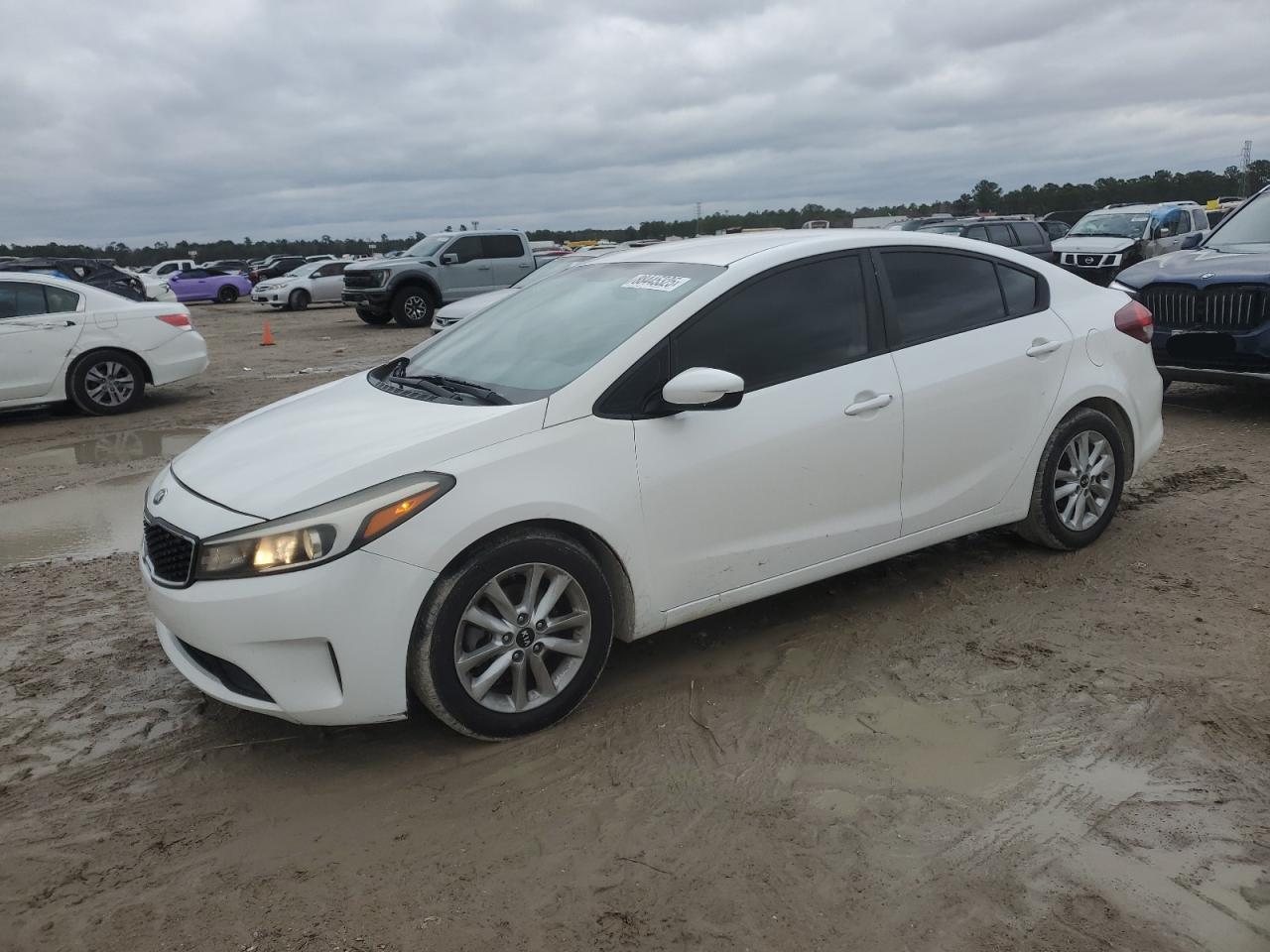 VIN 3KPFL4A73HE116459 2017 KIA FORTE no.2