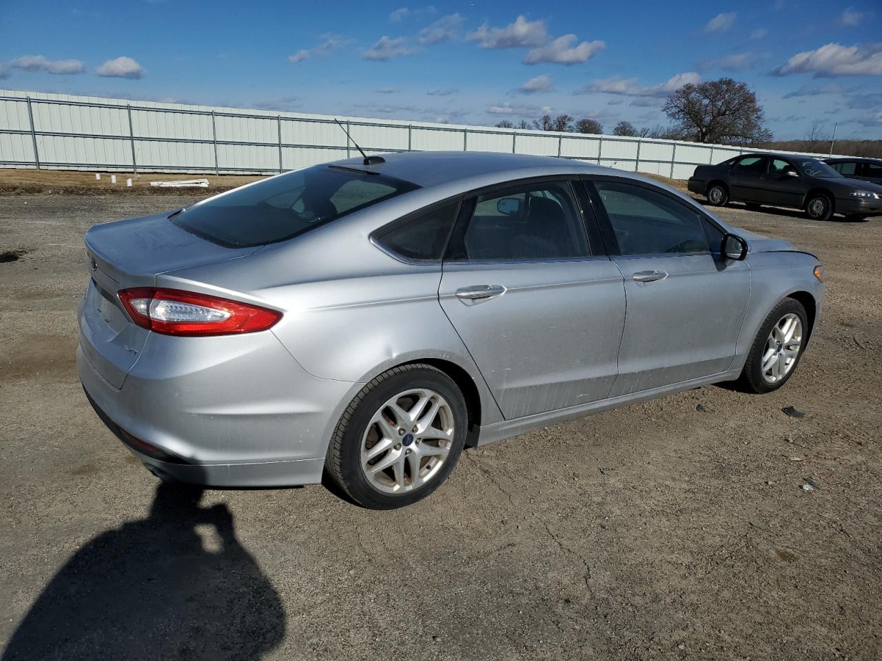 2016 Ford Fusion - Image 3