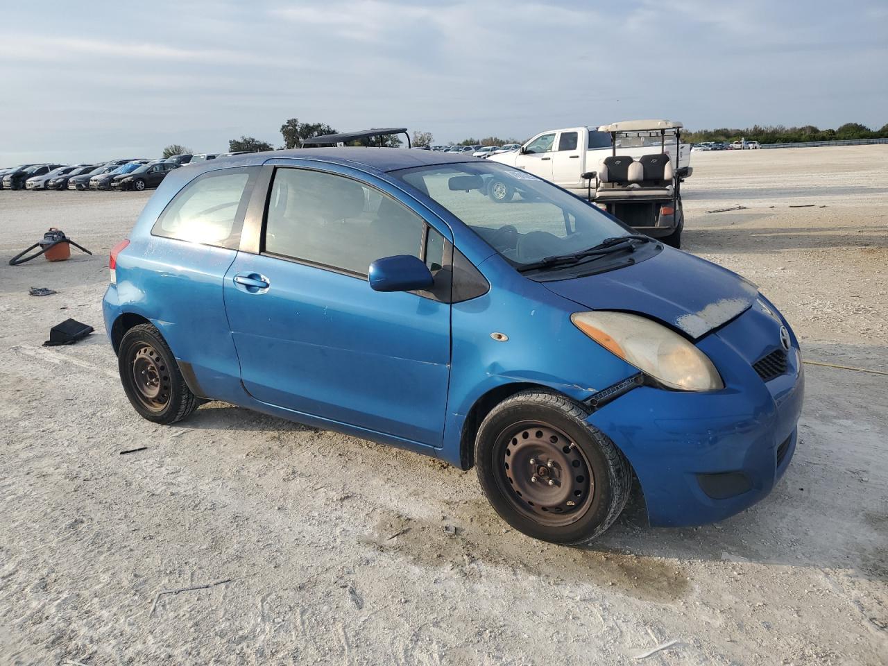 2009 Toyota Yaris - Image 4