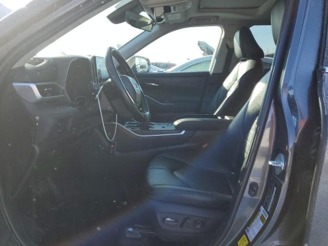  TOYOTA HIGHLANDER 2020 Srebrny