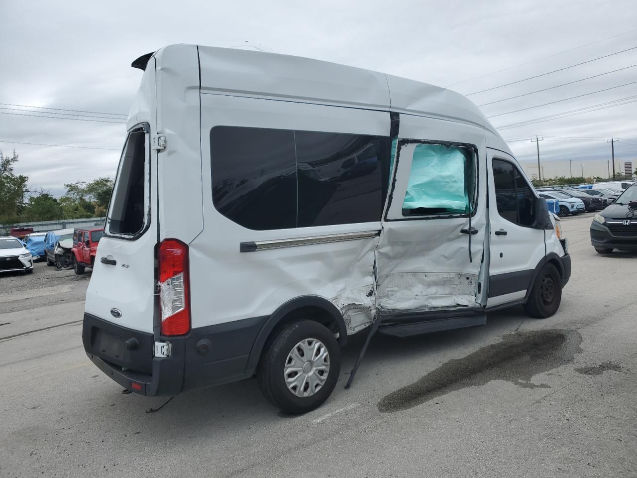 2019 Ford Transit - Image 3