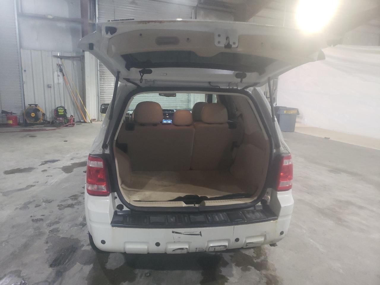 2012 Ford Escape - Image 6