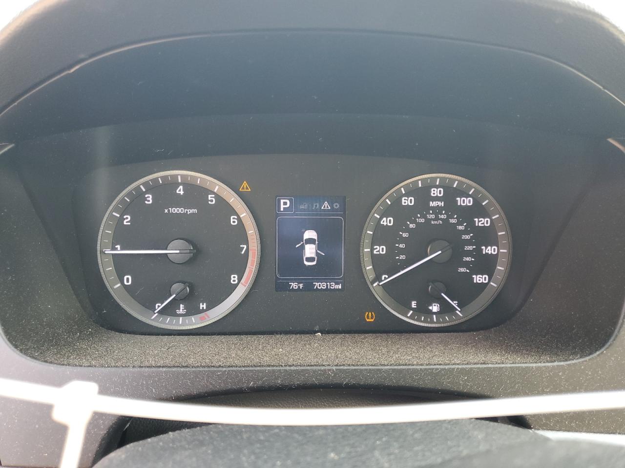 2016 Hyundai Sonata - Image 9