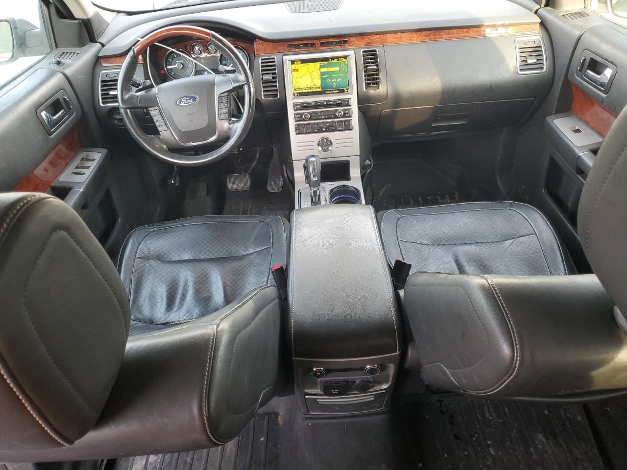 2010 Ford Flex - Image 8