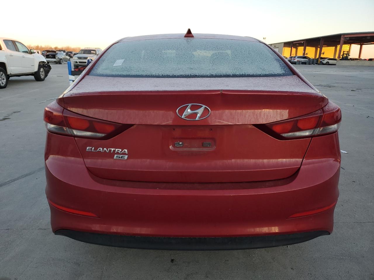 2017 Hyundai Elantra - Image 6