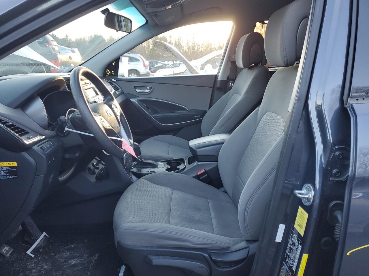 2015 Hyundai Santa Fe - Image 7