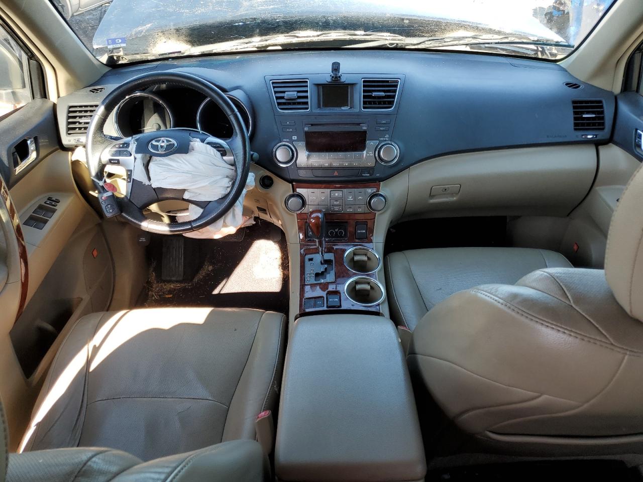 2011 Toyota Highlander - Image 8
