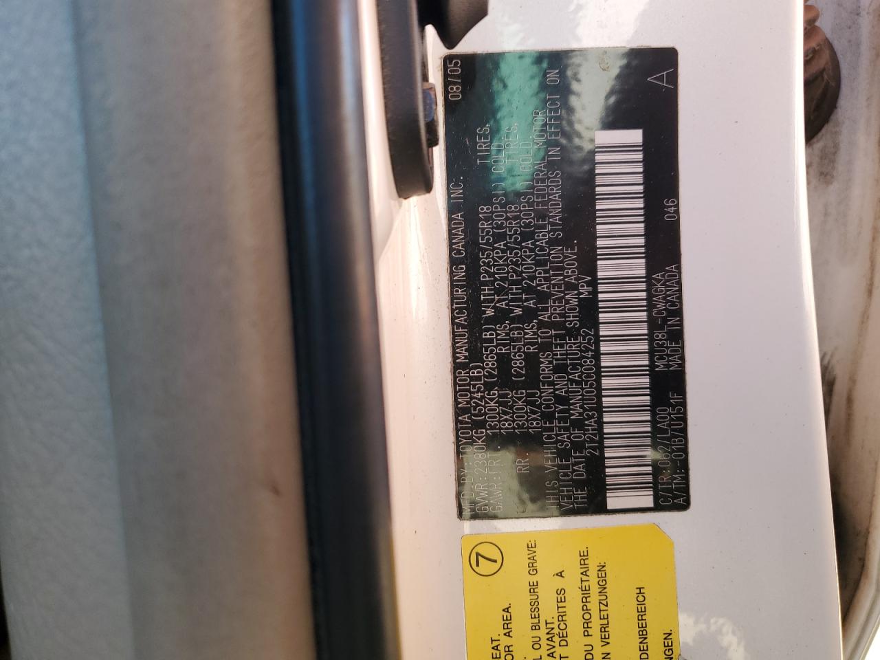 2005 Lexus RX - Image 13