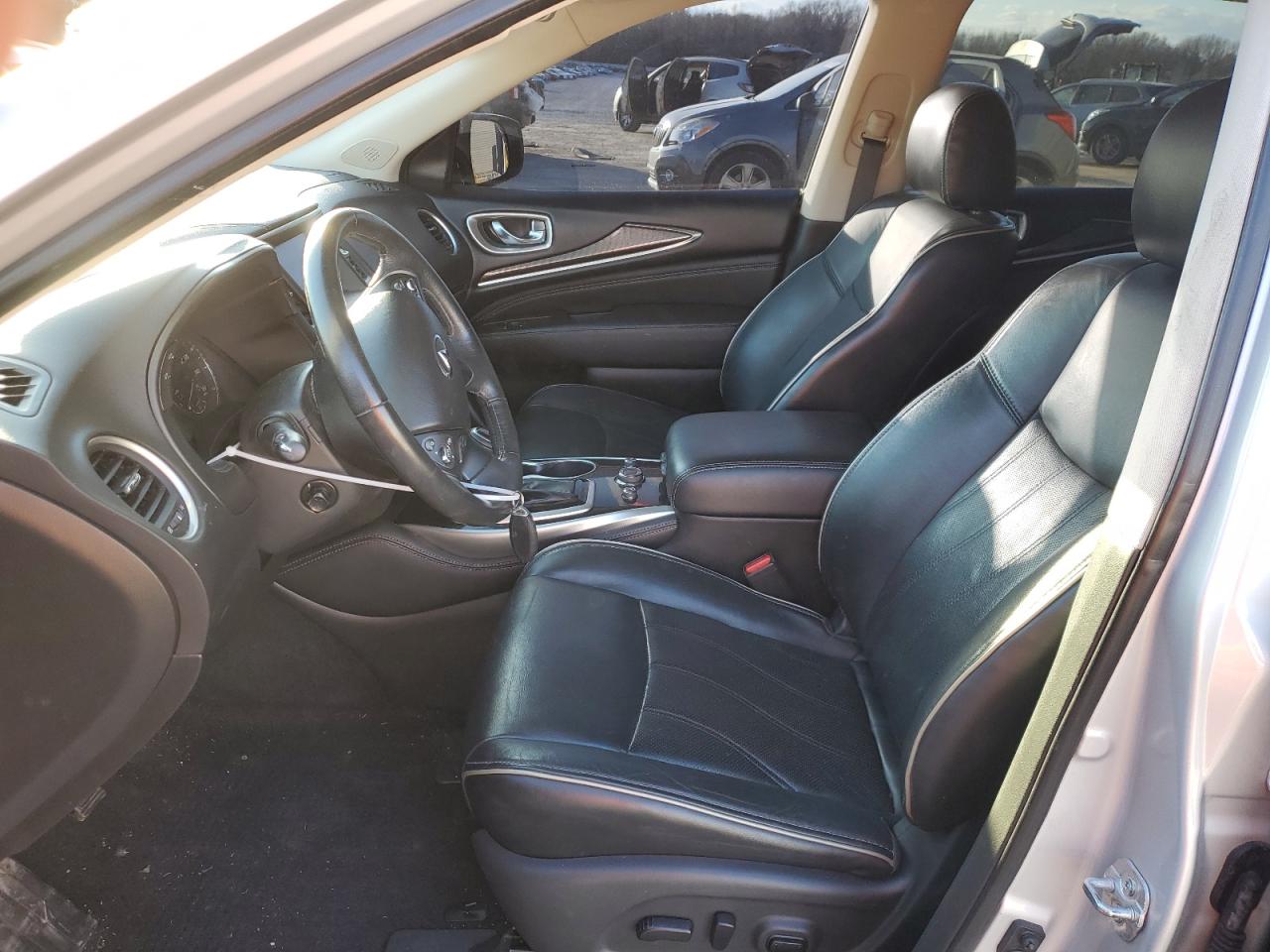 2018 Infiniti QX60 - Image 7