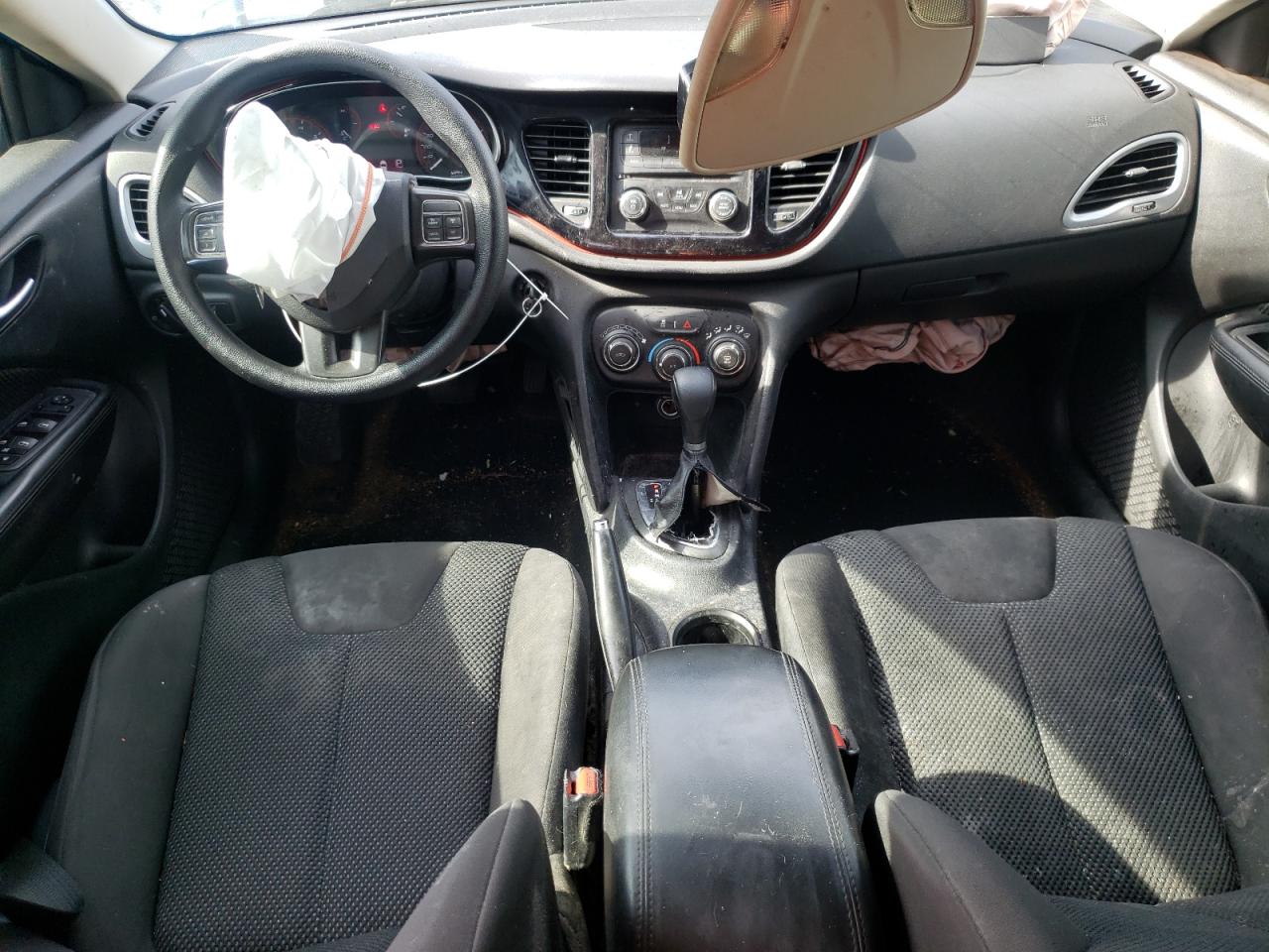 2016 Dodge Dart - Image 8