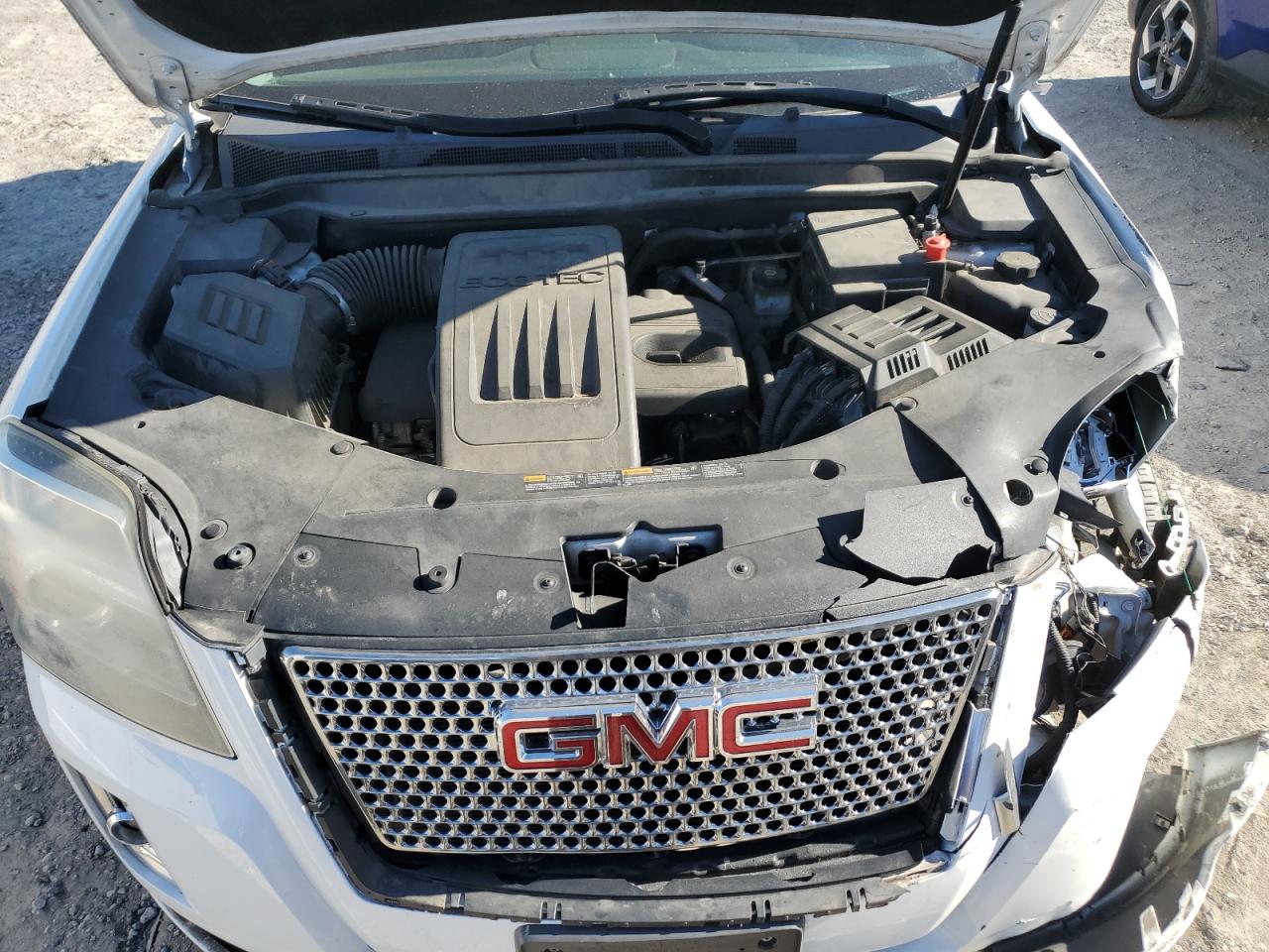 2013 GMC Terrain - Image 12