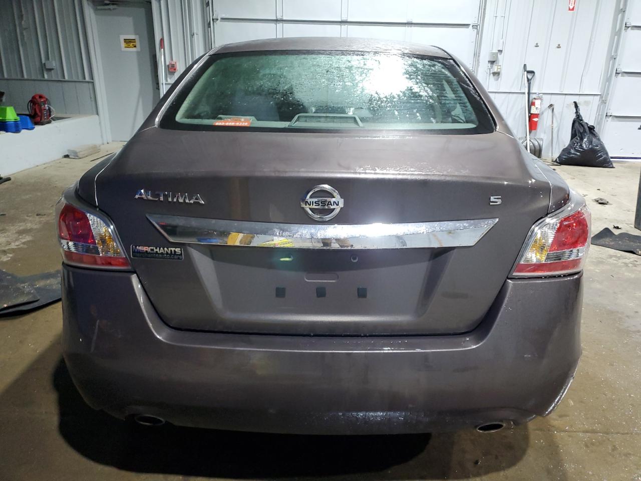 2015 Nissan Altima - Image 6