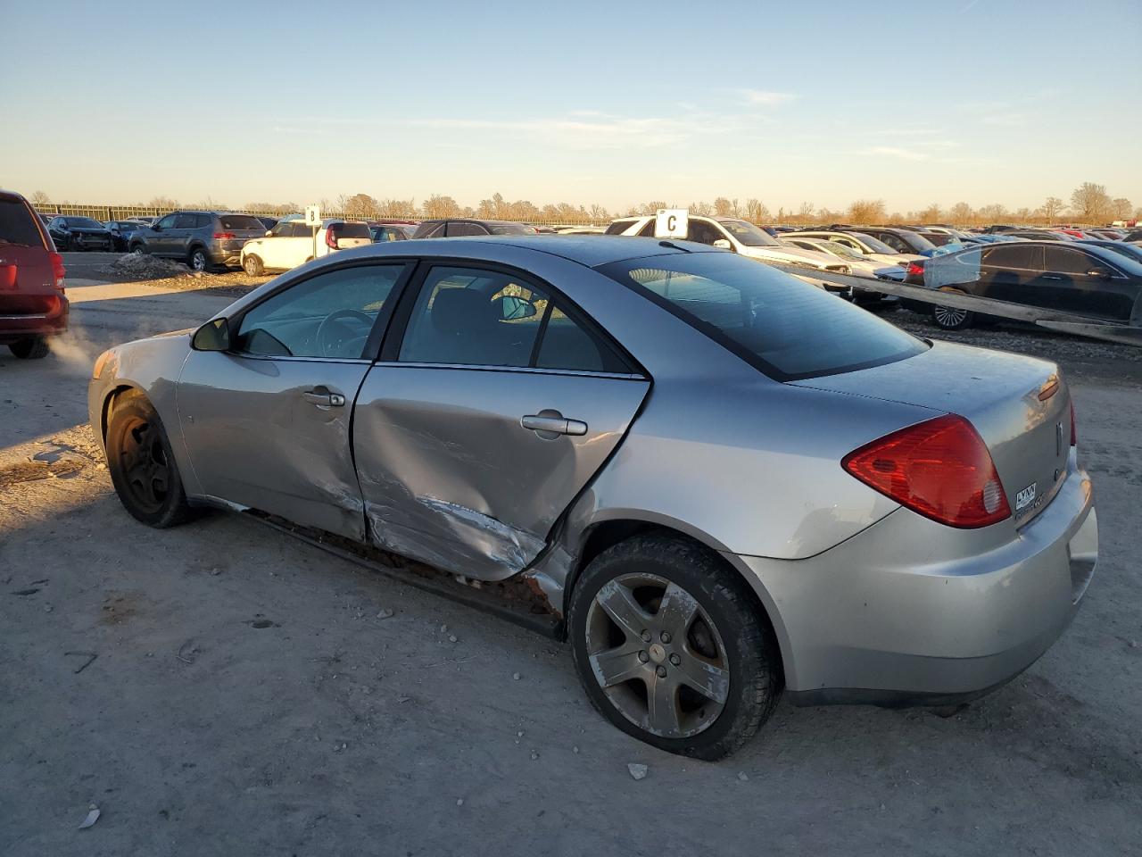 2008 Pontiac G6 - Image 2