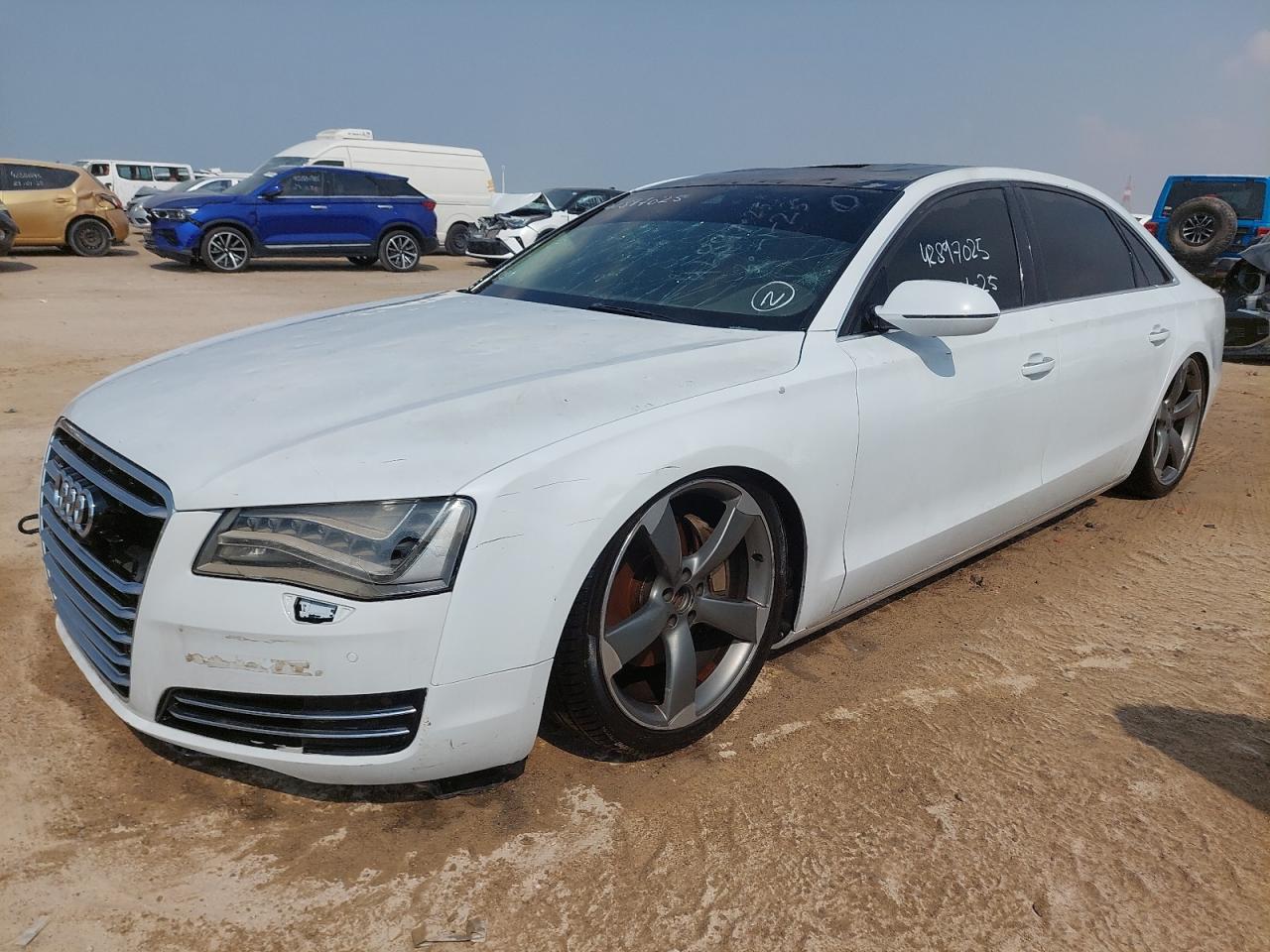 WAURGBFD3EN005113 - 2014 Audi A8 - #42897025