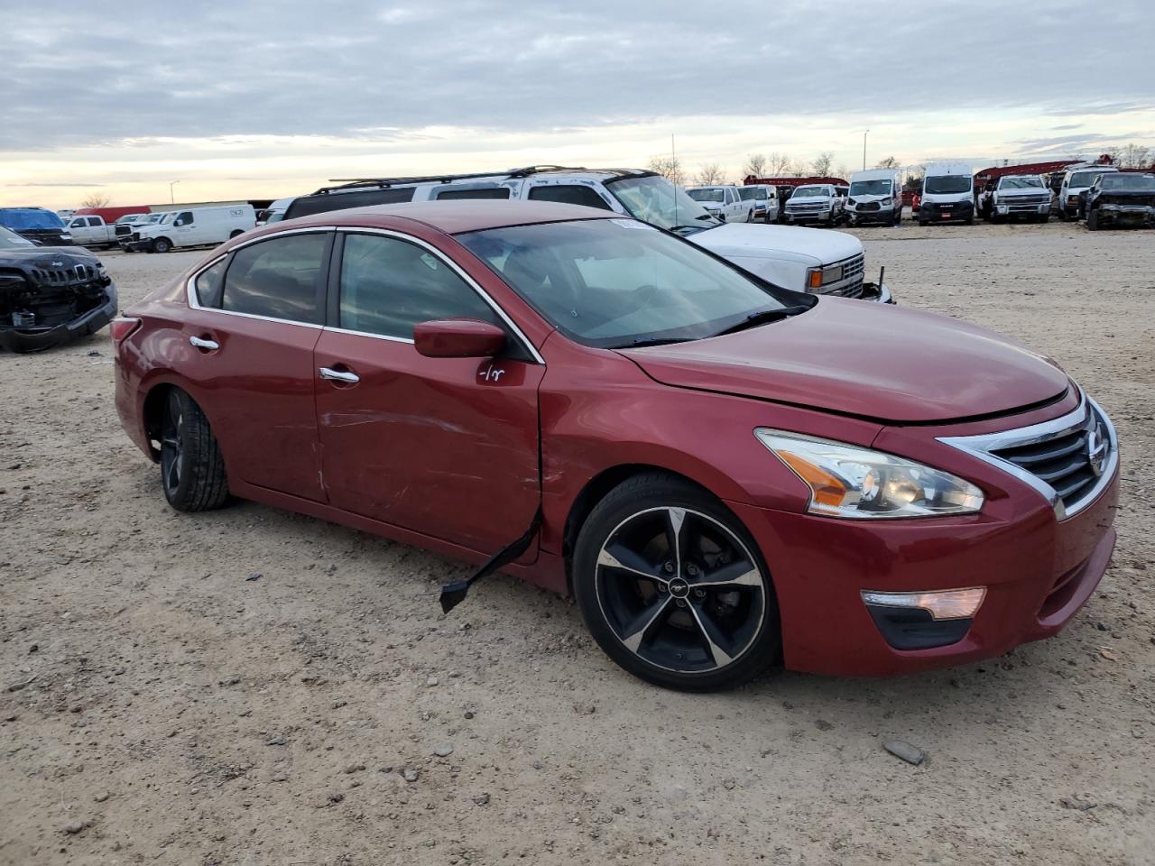 2013 Nissan Altima - Image 4