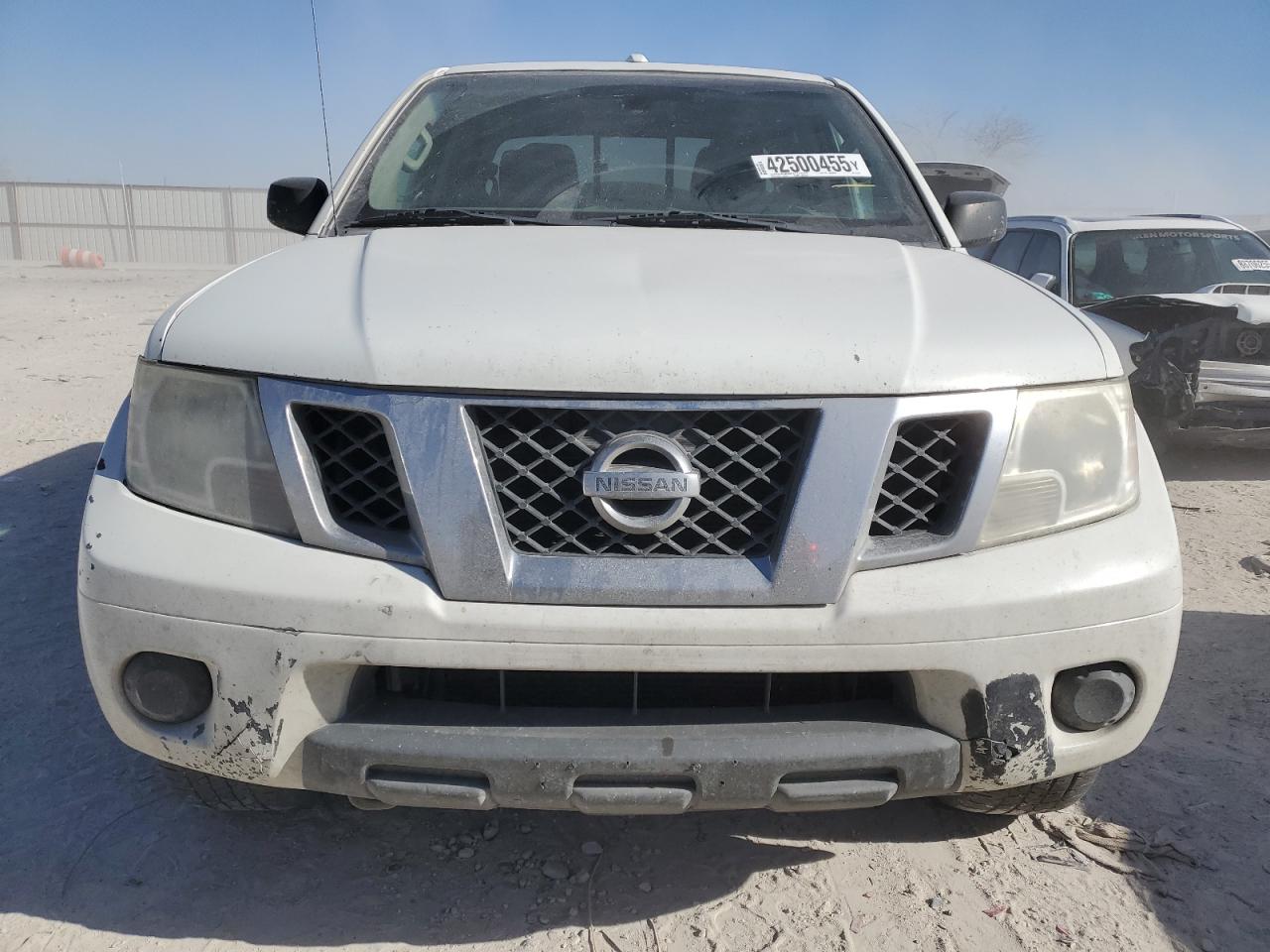 2016 Nissan Navara (Frontier) - Image 5