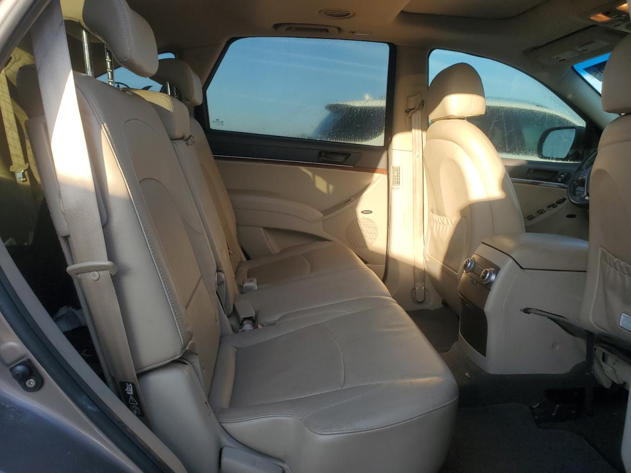2011 Hyundai Veracruz - Image 11