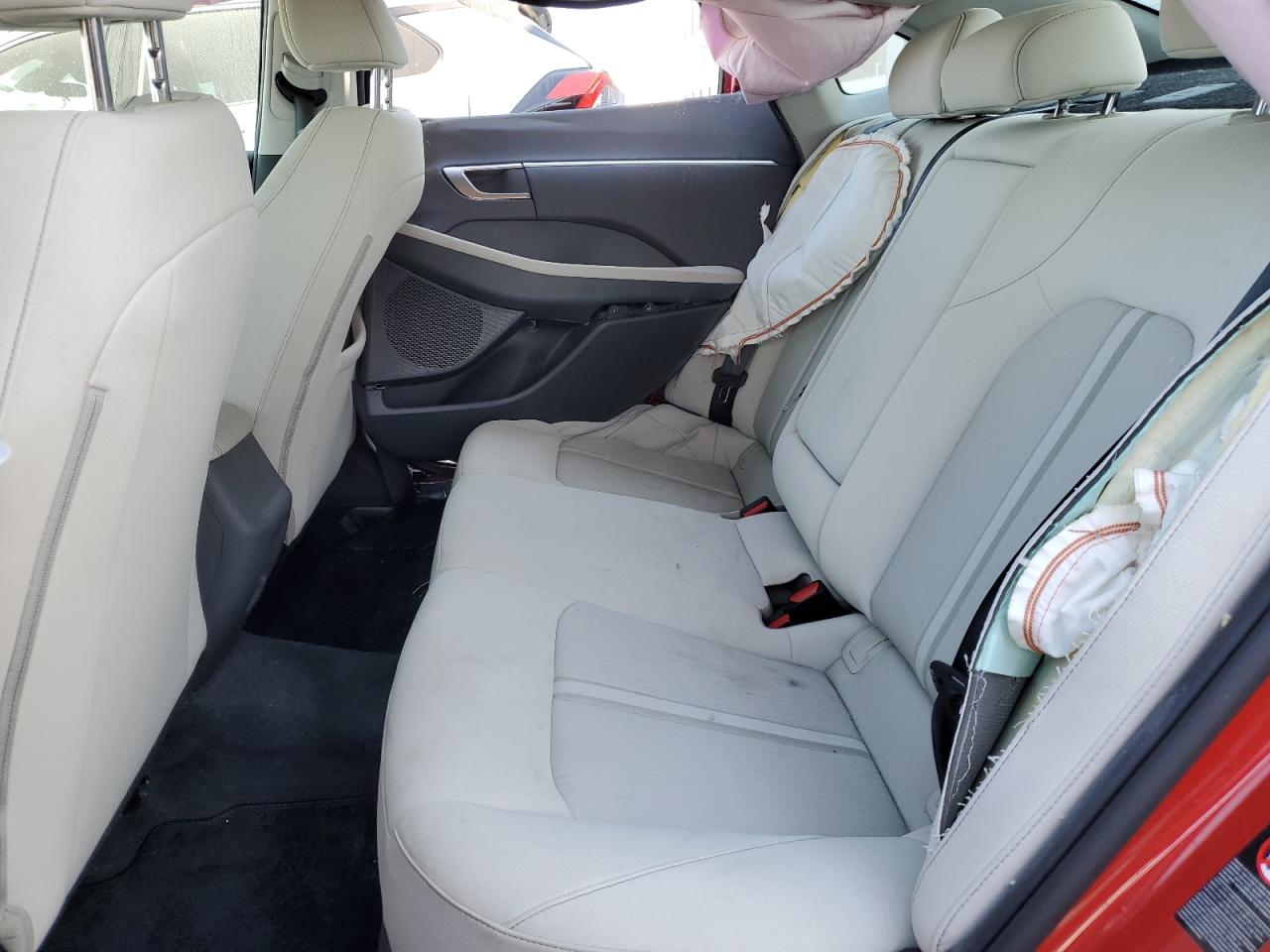 2021 Hyundai Sonata - Image 10