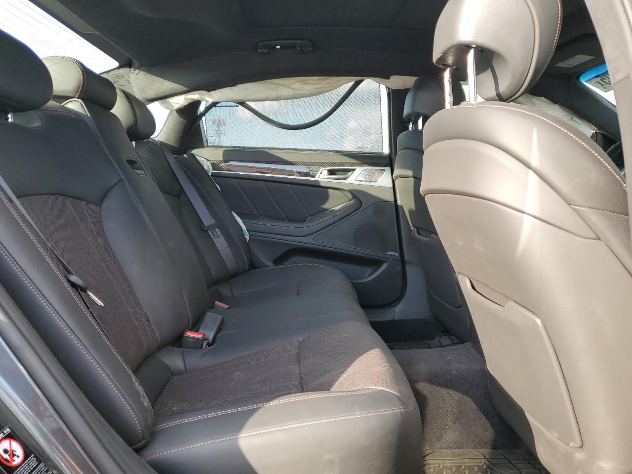 2019 Genesis G80 - Image 11