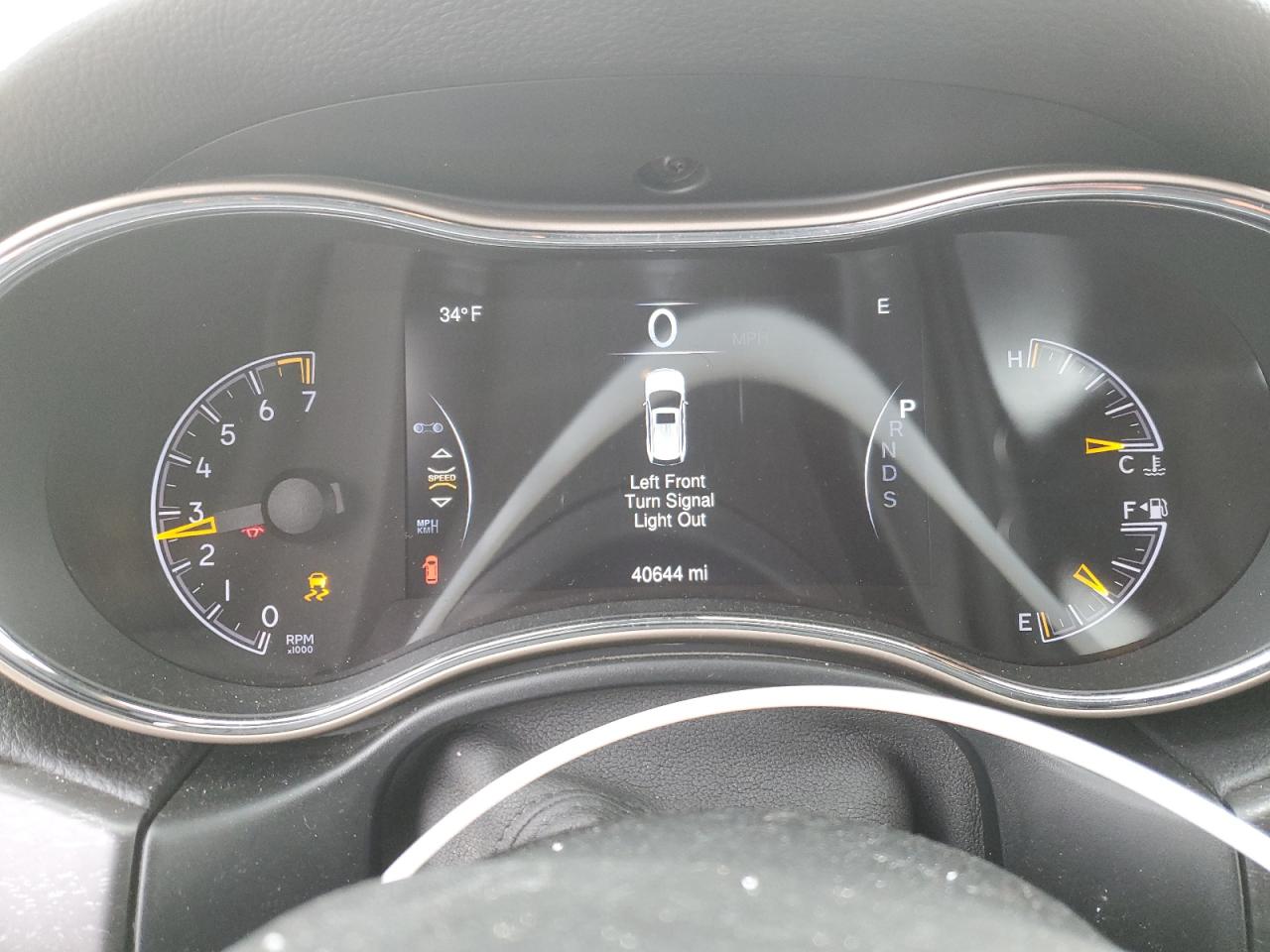 2015 Jeep Grand Cherokee - Image 9