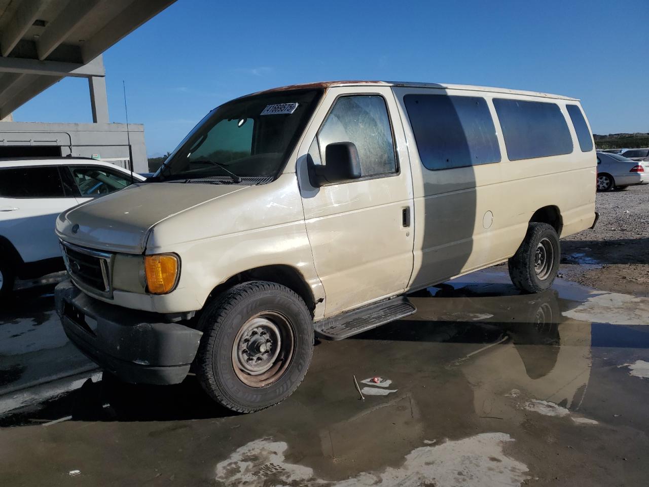 2003 Ford Econoline - Image 1