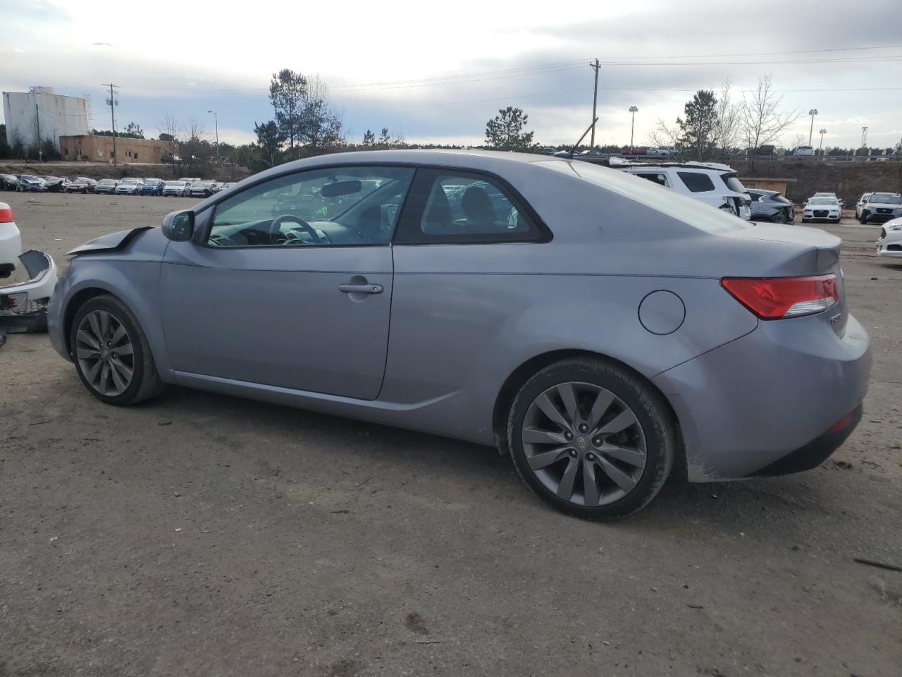 2013 Kia Forte - Image 2