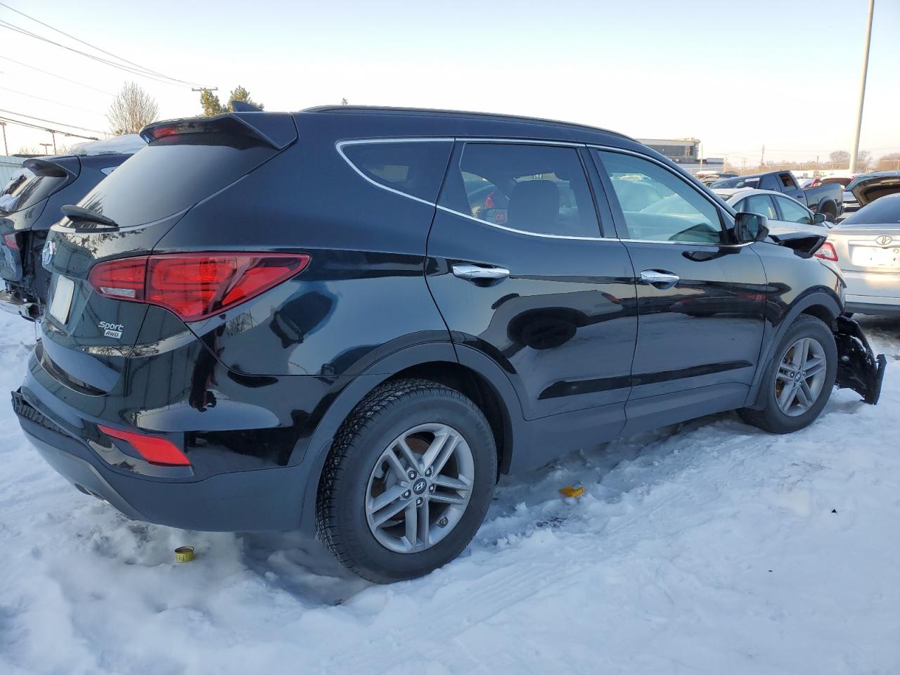 2017 Hyundai Santa Fe - Image 3