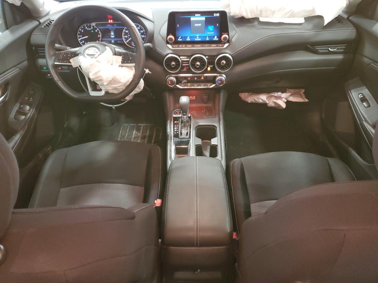 2022 Nissan Sentra - Image 8
