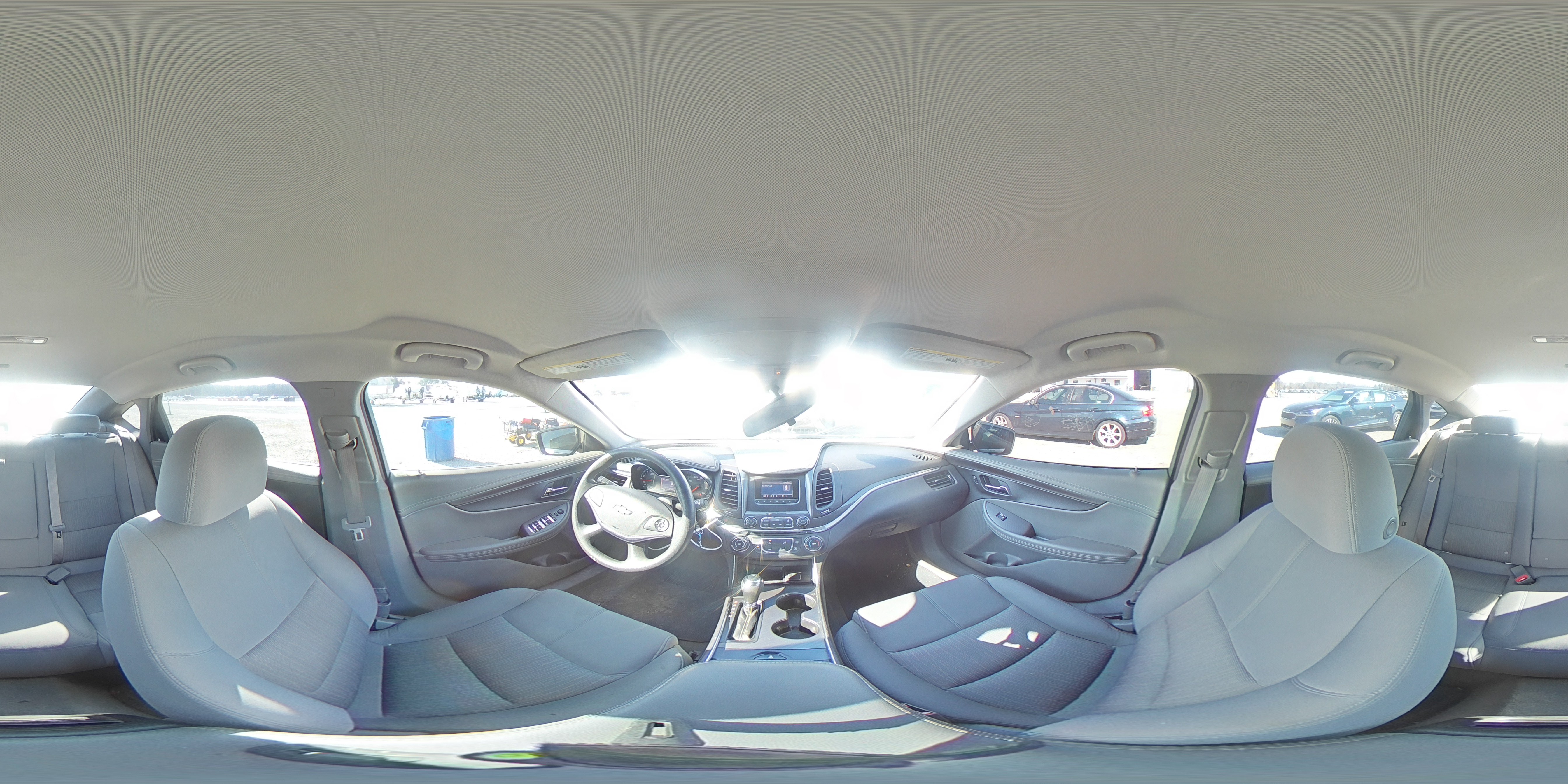 2015 Chevrolet Impala - Image 13