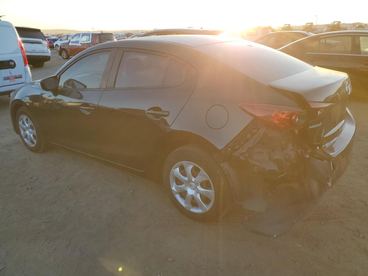 3MZBM1T76GM326739 2016 MAZDA 3 - Image 2