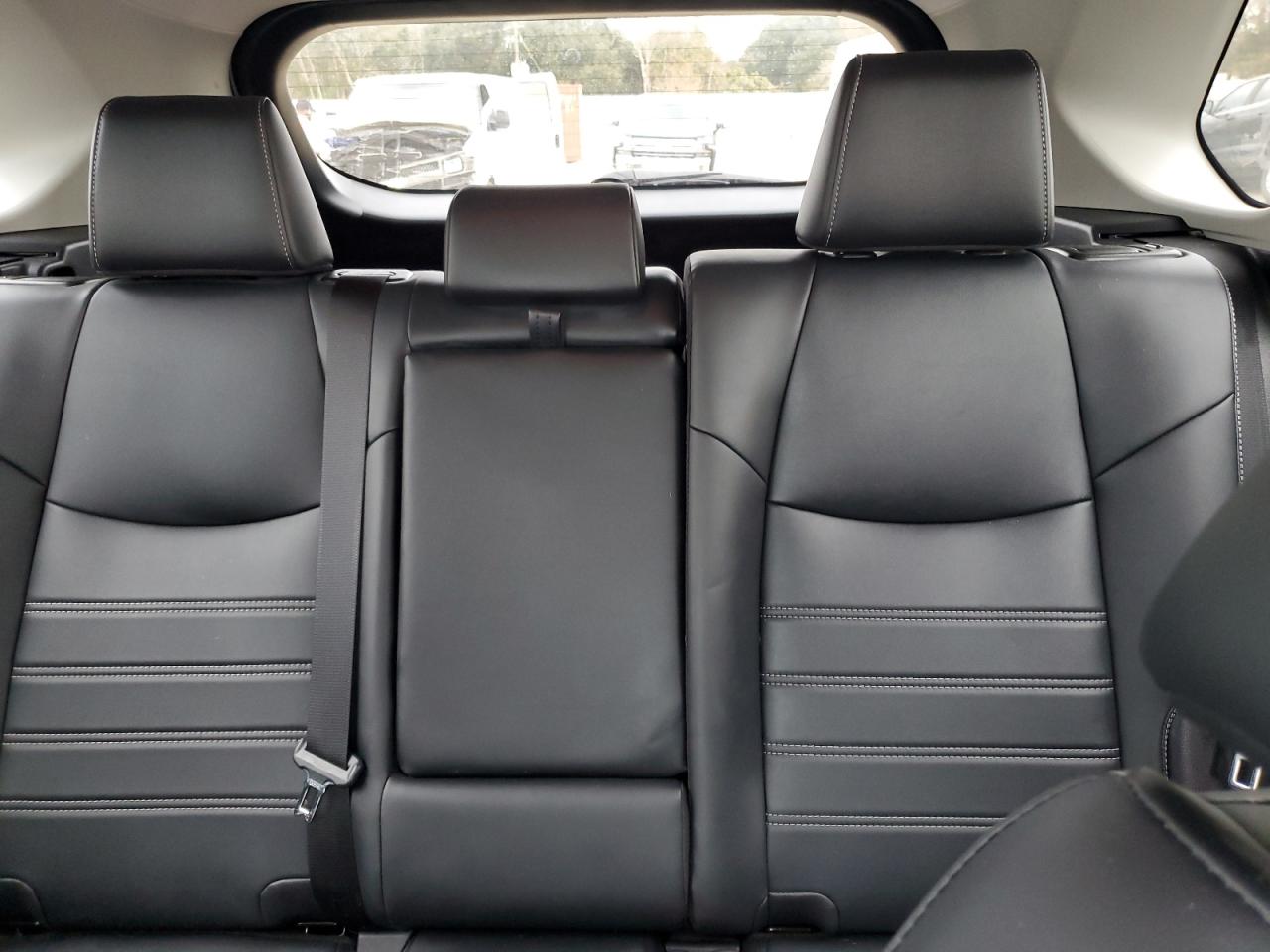 2020 Toyota RAV 4 - Image 10