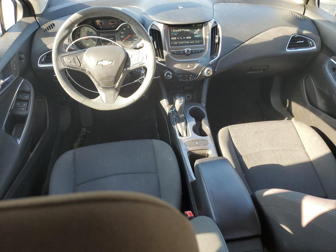 2017 Chevrolet Cruze - Image 8