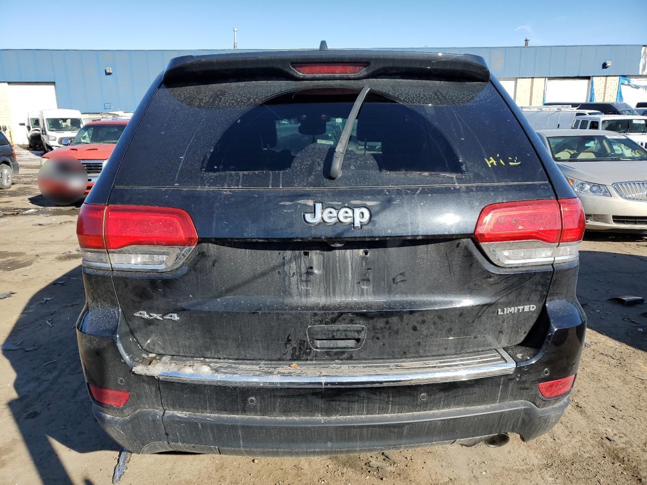 2017 Jeep Grand Cherokee - Image 6