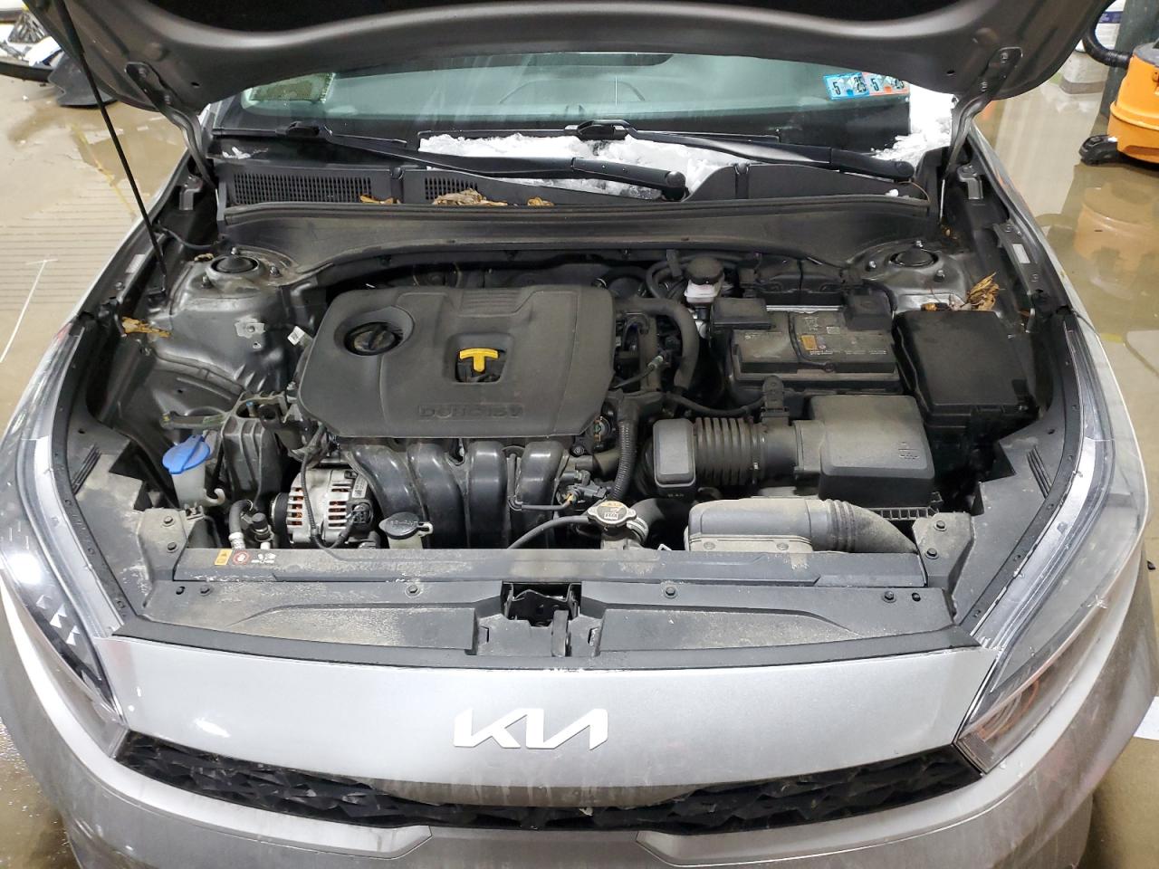 2023 Kia Forte - Image 12
