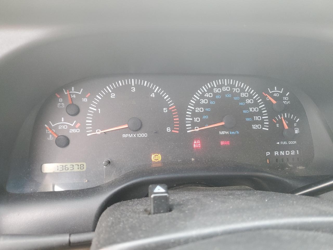 1998 Dodge RAM - Image 9