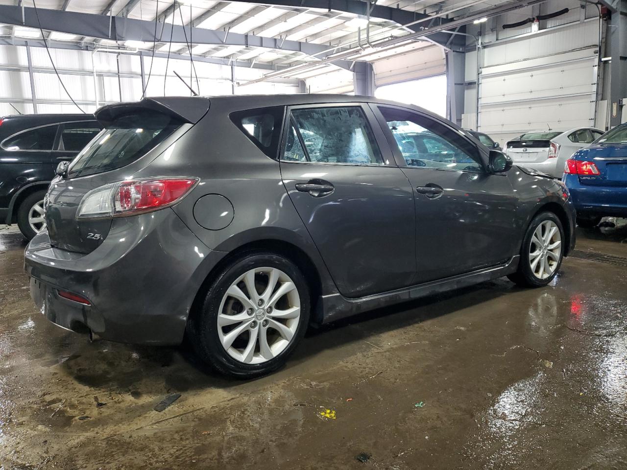 2010 Mazda 3 - Image 3