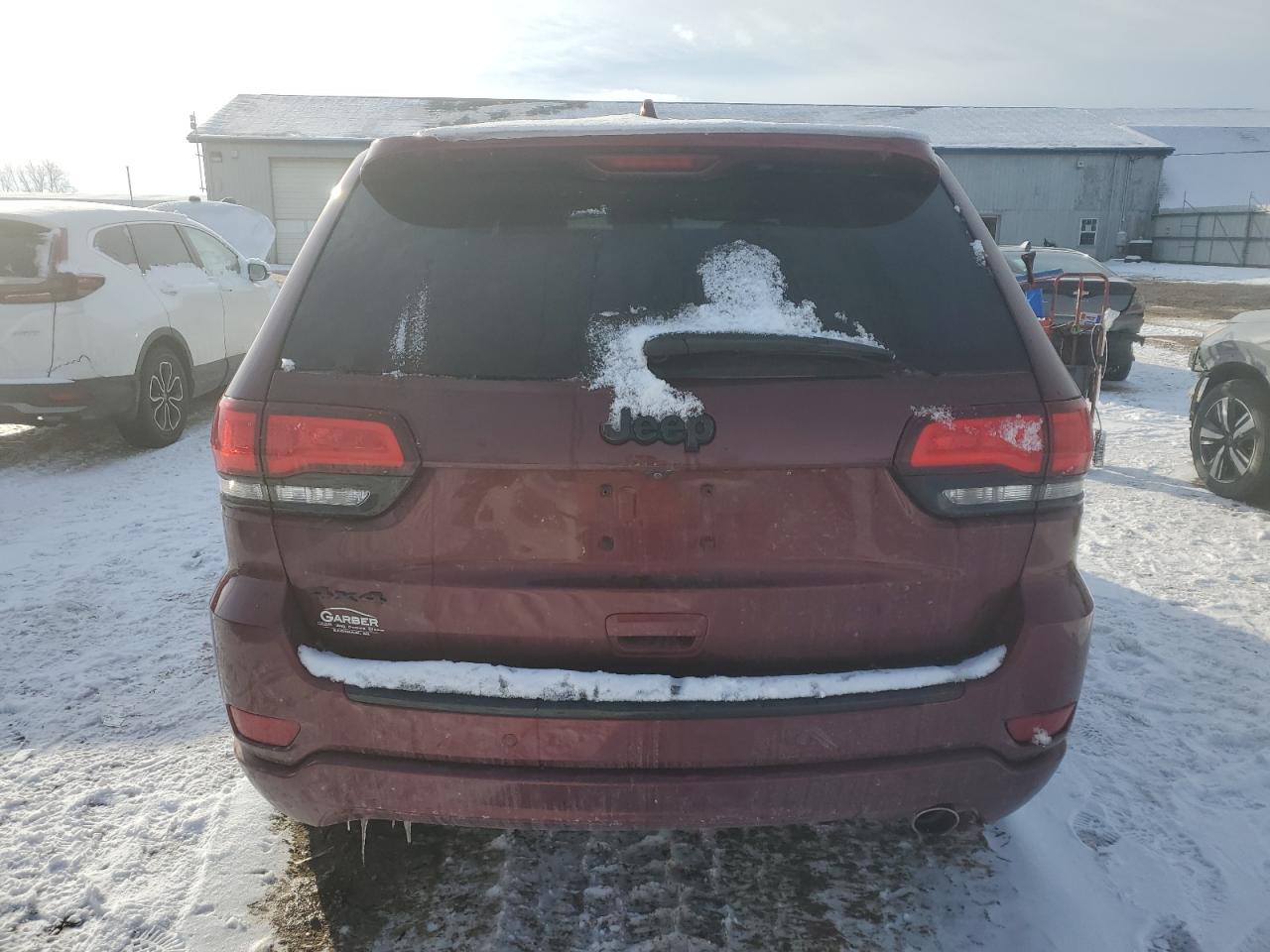 2018 Jeep Grand Cherokee - Image 6