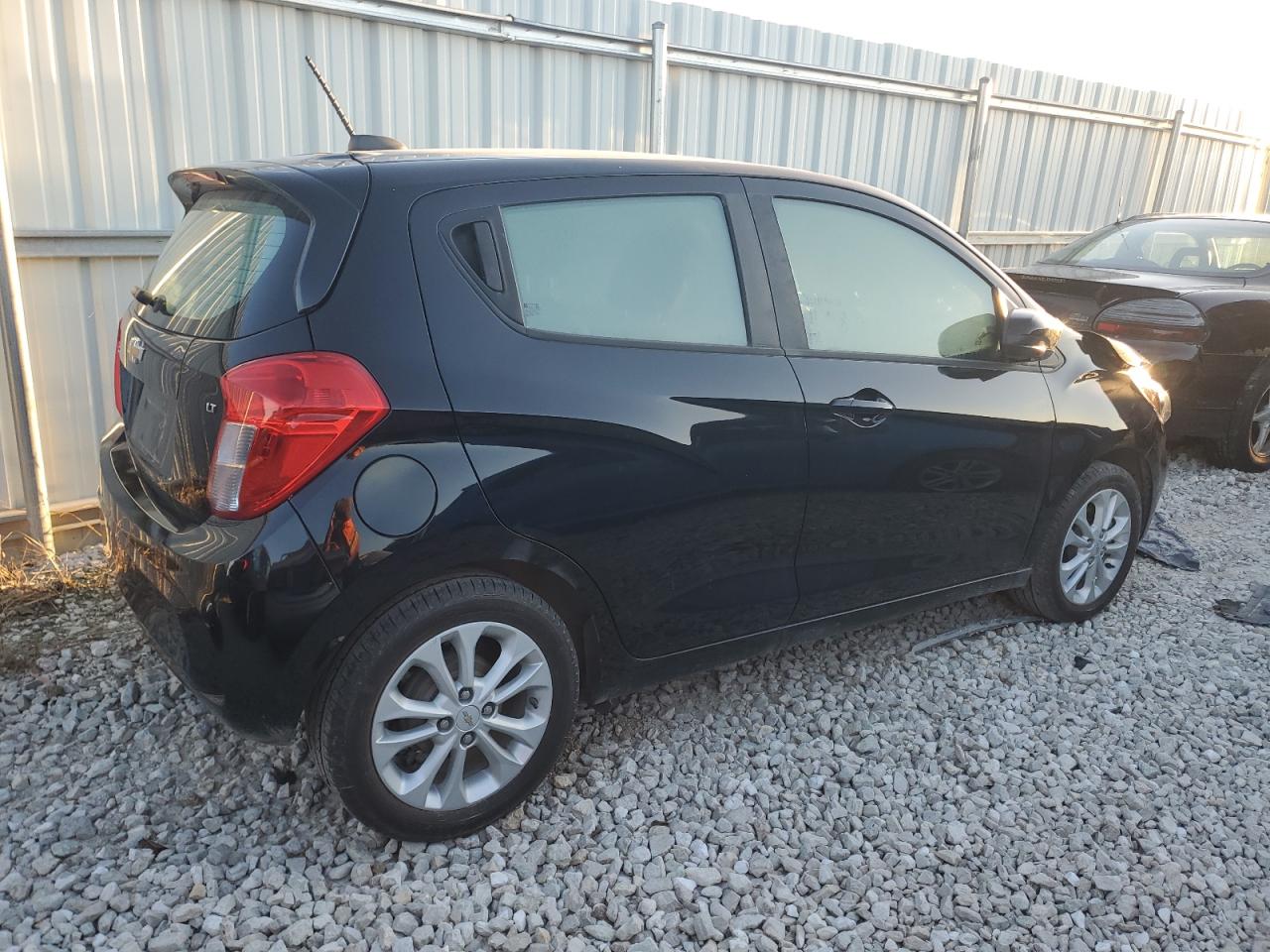 VIN KL8CD6SA1LC461584 2020 CHEVROLET SPARK no.3